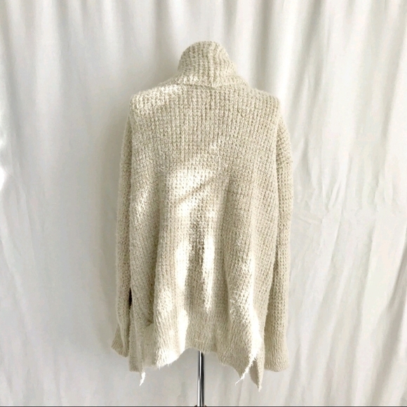 POL Women oatmeal Beige Fuzzy Knit Open Front Long Cardigan Pockets Medium - Picture 5 of 8